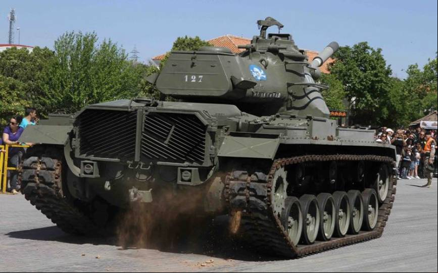 El semioruga M-3