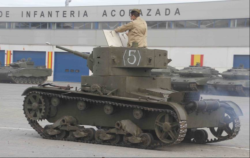El T-26B, en su