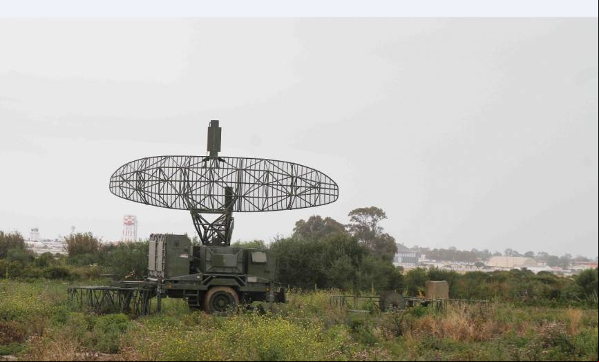 Un radar AN/MPQ-55, los ojos de la bater