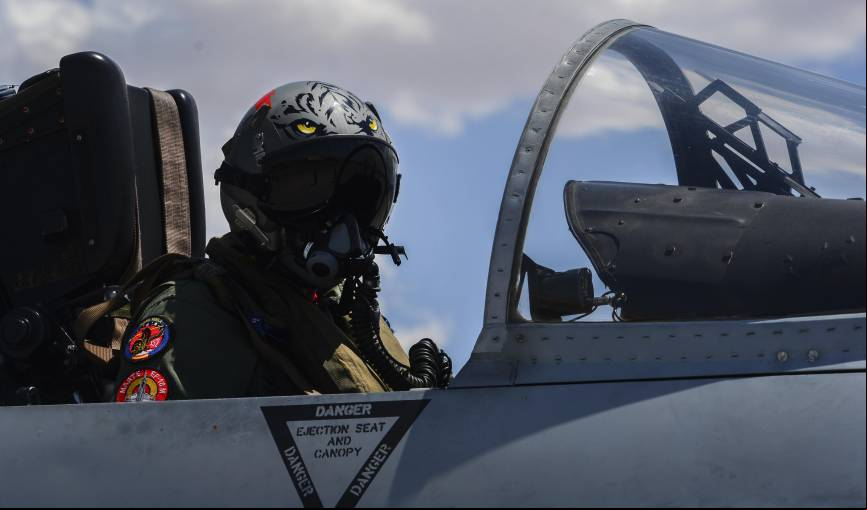Piloto del 121 Escuadr