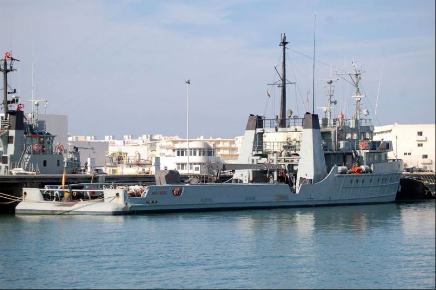 Buque auxiliar "Mar Caribe"