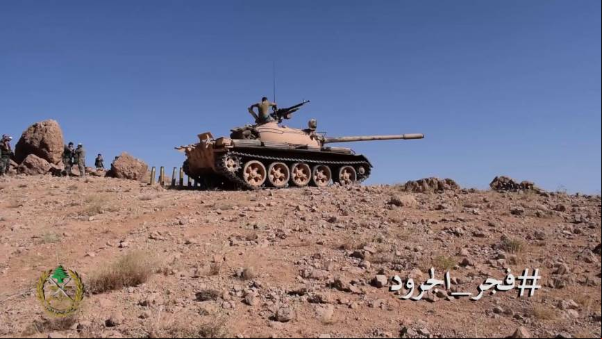 Uno de los veteranos carros de combate, T-55 de la