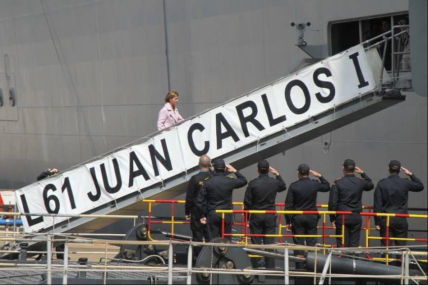 La ministra de Defensa Mar