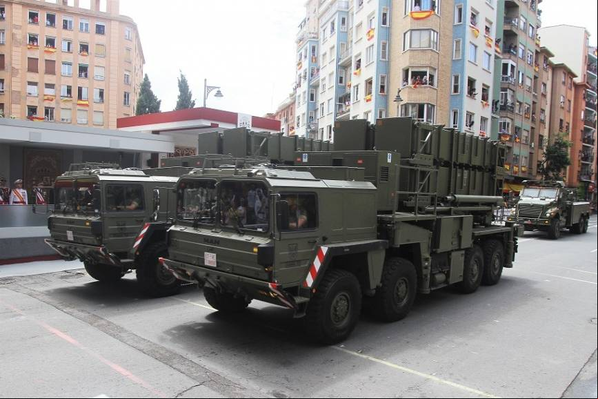 2. El coronel