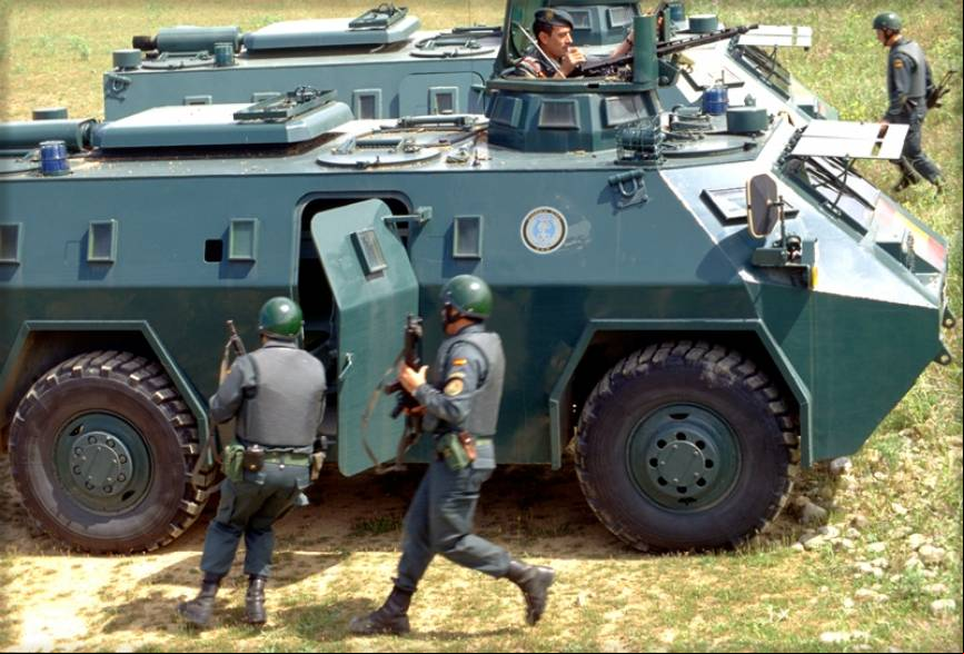 Tuvieron en servicio blindados medios 4x4 BLR, que eran un buen medio para sus despliegues en las provincias del Pa