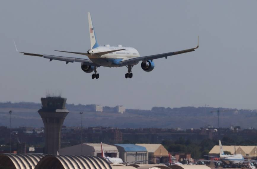 Un C-32 (basado en el Boeing 757) de la Fuerza A