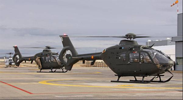 Uno de los H135 de la Aviaci