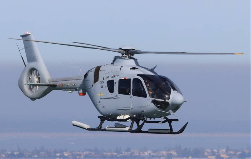 Uno de los 2 primeros H135 P3H