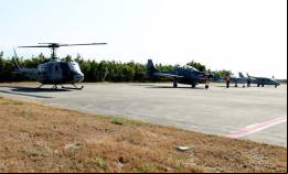 Bell UH-1H Super Huey II y EMB-314 Super Tucano AT-29, Flying Legend TP-75 Dulus y Tecnam P2006T de la Fuerza A