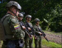 Equipo de asalto del Comando Conjunto de Operaciones Especiales de Colombia. (Foto: PNP)