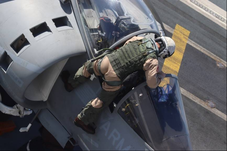 Uno de los pilotos de la Novena Escuadrilla