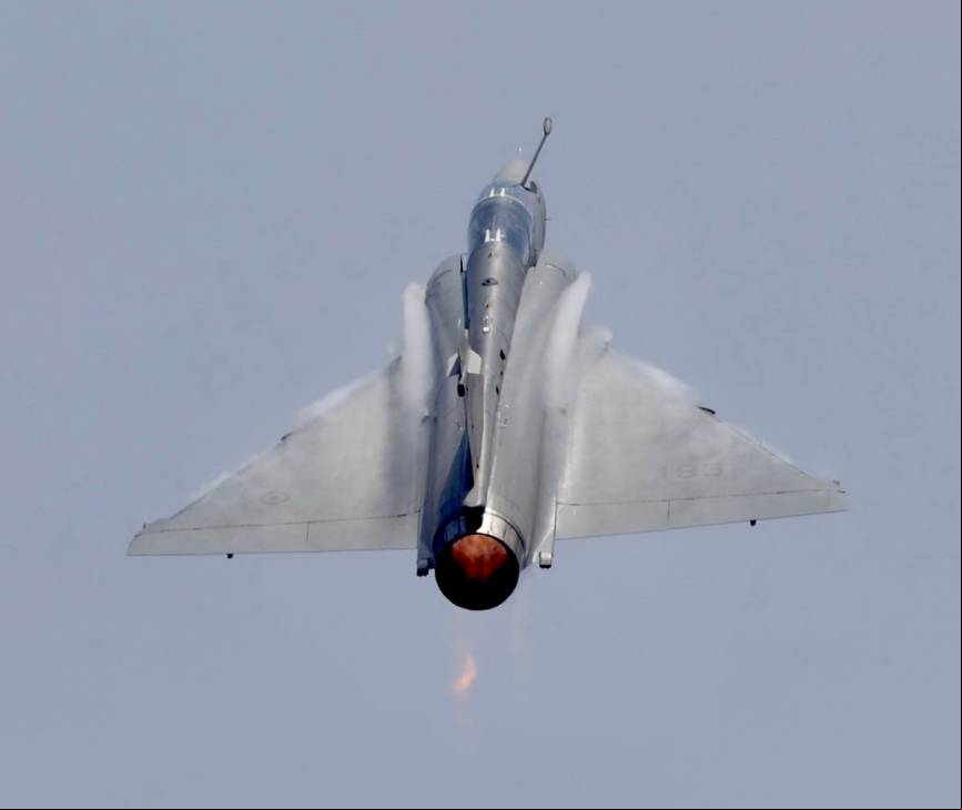 Mirage 2000DP, tras despegar y ascender a 30