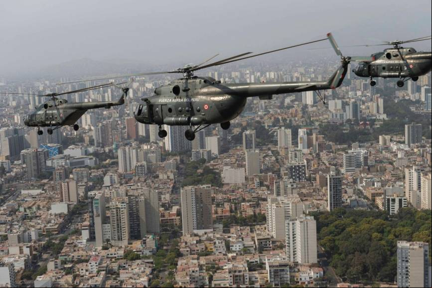Un Mi-171Sh (FAP 606), un Mi-17-1B (FAP 614) y un Mi-8MTV-1 (FAP 602) del Grupo A