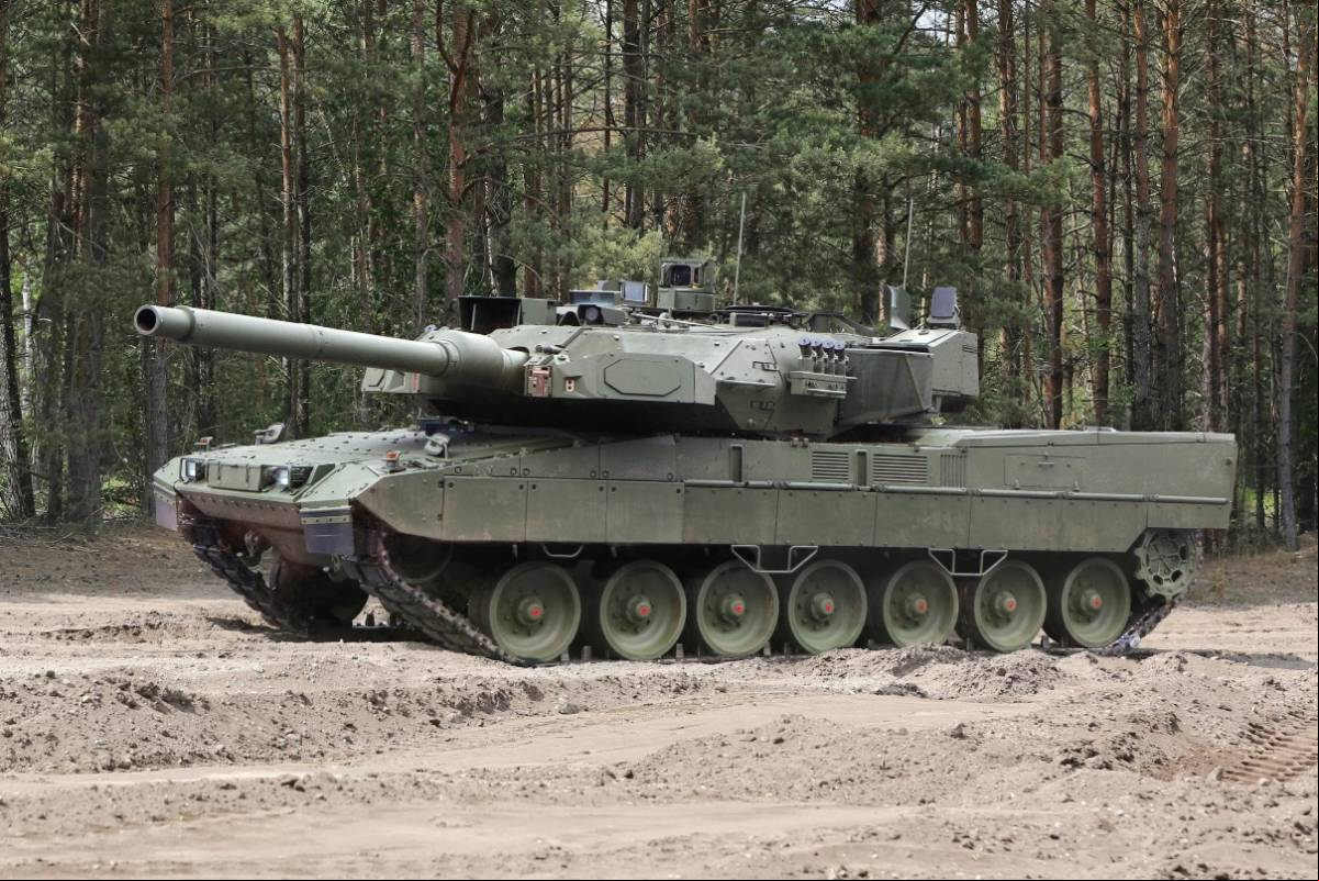 Leopard 2 A8 dotado de f