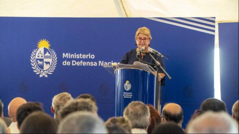 La nueva Ministra de Defensa Sandra Lazo durante su toma de posesi
