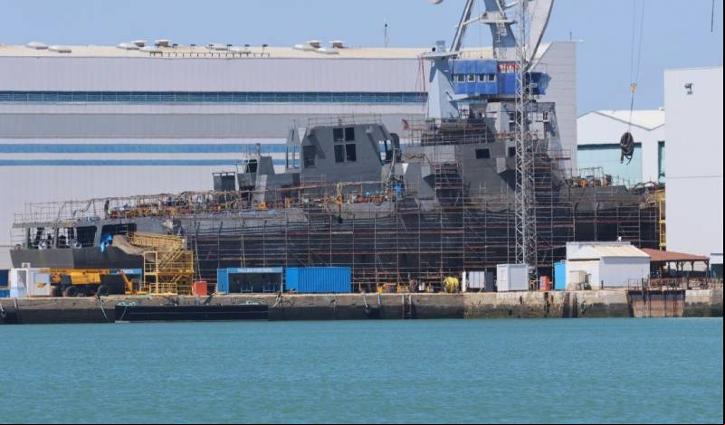 El futuro patrullero de la Real Marina de Marruecos en el astillero de Navantia San Fernando. (foto Julio Ma