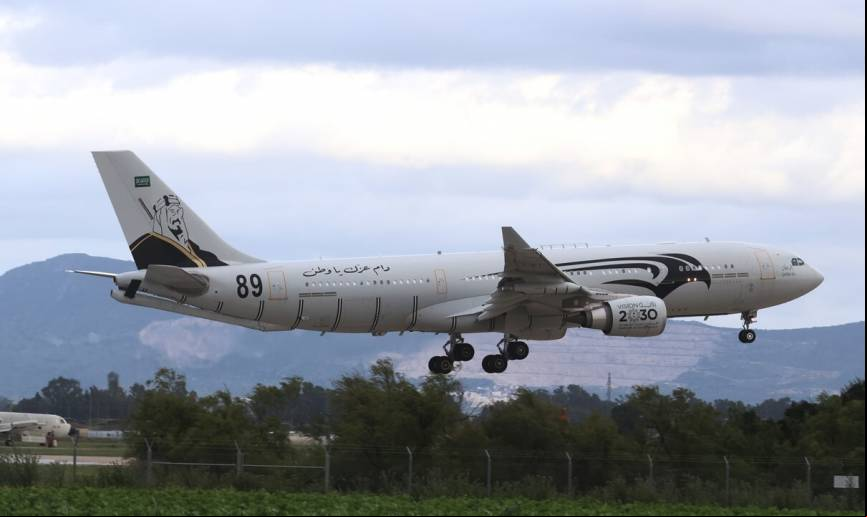 Uno de los tres Airbus DS A330 MRTT de la RSAF, que llegaron a Mor