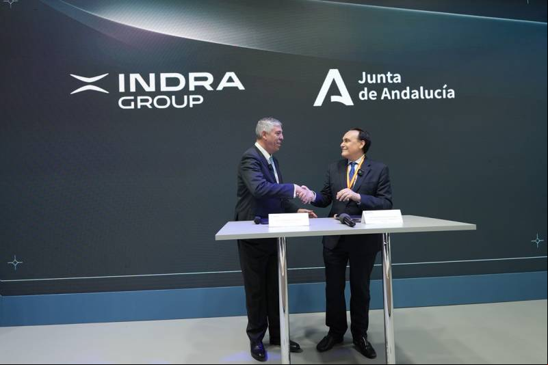 Firma del acuerdo en FEINDEF.