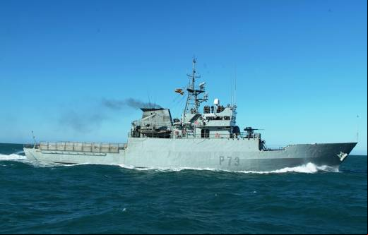 Un buque de la Armada que participar