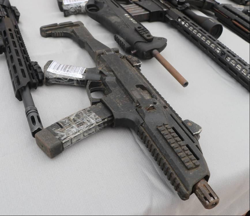 Subfusil CZ Scorpion Evo 3 S1 de 9x19 mm. fabricado en la Republica Checa. Es una versi